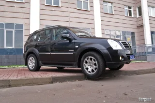 SsangYong Rexton: Mercedes of the past, UAZ of the future
