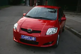 Toyota Auris: Дуже приємно