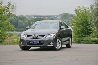 Тест-драйв Toyota Camry: бізнес «по-нашому»