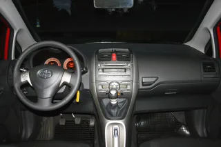 Toyota Auris: Дуже приємно