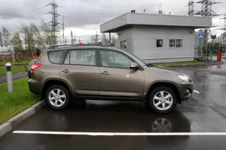 Toyota RAV4: Наш розмірчик