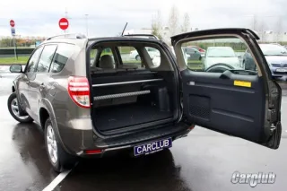 Toyota RAV4: Наш розмірчик