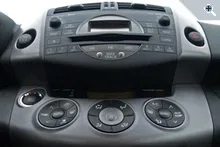 Toyota RAV4 2,4: Чоловіча гідність