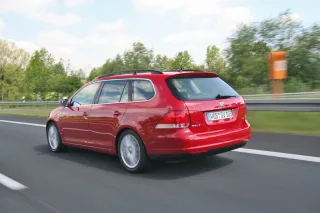 Volkswagen Golf Variant: универсальный вариант