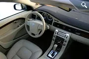 Volvo S80: Рекомендовать друзьям
