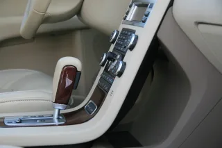 Volvo S80: Рекомендовать друзьям