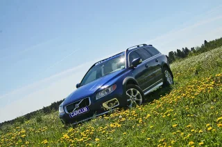 Volvo XC70 test drive: the power of thought