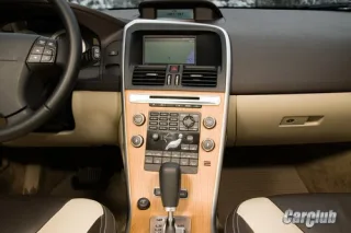 «Шведський стіл». Тест-драйв Volvo XC60