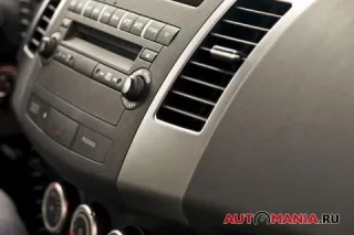 Citroen C-Crosser. Один друг лучше двух.