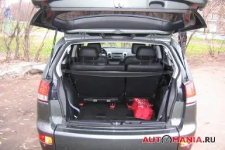 Citroen C-Crosser. Француз з японським нутром.