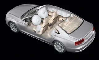 Роздвоєння особистості. Шукаємо нове в Audi A8 третього покоління