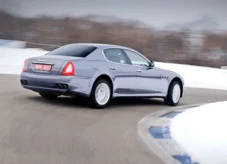 Три зуби. Встромляємо в зиму Maserati GranTurismo і Quattroporte S