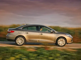 Зеленоглазый. Для каких задач лучше подходит Renault Fluence?