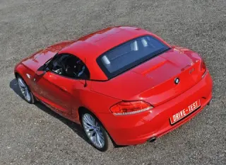 Нелёгкое поведение. Стоит ли по-прежнему оставаться мужиком за рулём BMW Z4