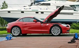 Нелёгкое поведение. Стоит ли по-прежнему оставаться мужиком за рулём BMW Z4