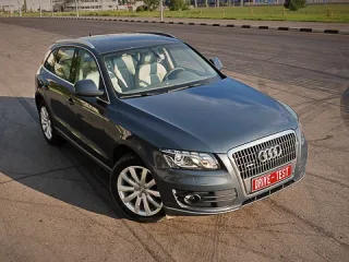Князи в грязи. Audi Q5 и Mercedes GLK выясняют отношения