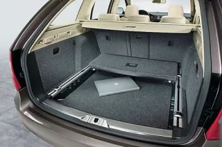 Skoda Superb Combi. Вантажте апельсини бочками