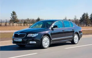Citroen C5 vs Skoda Superb. Великі оригінали