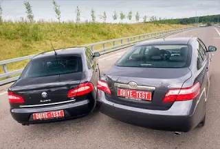 Євразія. Чия культура нам ближча у зв'язці Skoda Superb і Toyota Camry?