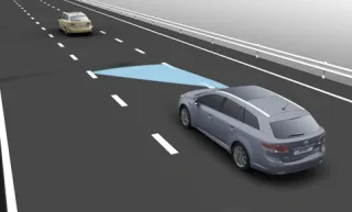 Служебный роман. Выясняем, как Avensis выполняет своё прямое предназначение