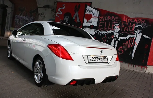 Peugeot 308 CC: Перманентное лето