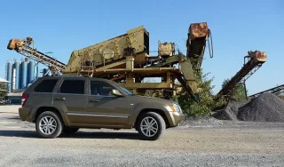 Jeep Grand Cherokee: американський боєць чи вождь червоношкірих.