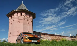 Peugeot 207 с "роботом" 2-Tronic.