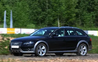 Audi A4 allroad quattro.