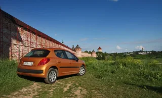 Peugeot 207 с "роботом" 2-Tronic.
