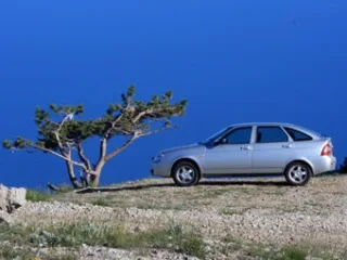 Lada Priora hatchback.