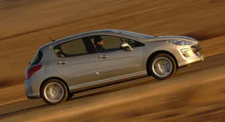 Peugeot 308.