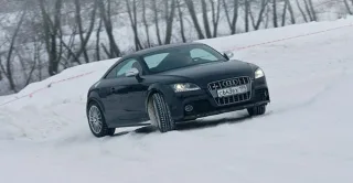 Audi A5 та Audi TTS.