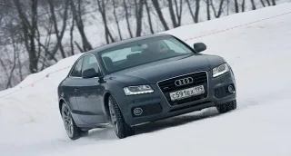 Audi A5 та Audi TTS.