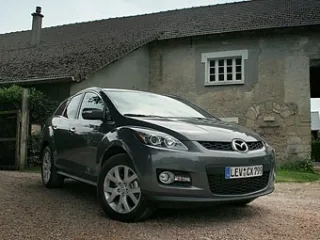Mazda CX-7.