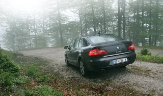 Skoda Superb.