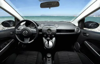 Mazda2.
