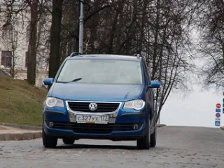Volkswagen Touran.