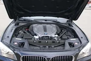 BMW 750 L i