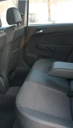 Opel Astra Sedan.