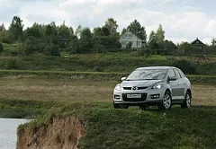 Mazda CX-7.