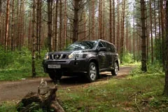 Nissan X-Trail.
