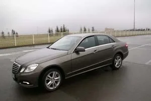 Mercedes E300