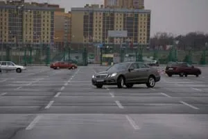 Mercedes E300