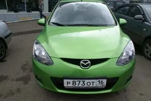 MAZDA2