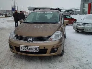 Nissan Tiida