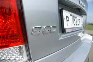 VOLVO S60