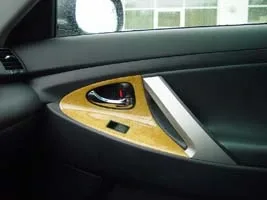 Нова Camry