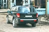 Спорткар-переросток