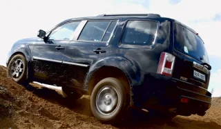 Три кроссовера – Honda Pilot, Mazda CХ-9, Hyundai ix55