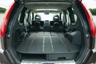 Nissan X-Trail 2.5 проти іменитого Subaru Forester 2.5